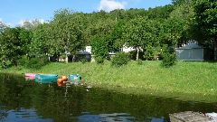 Camping La Romiguiere : Bungalows au bord du lac maury